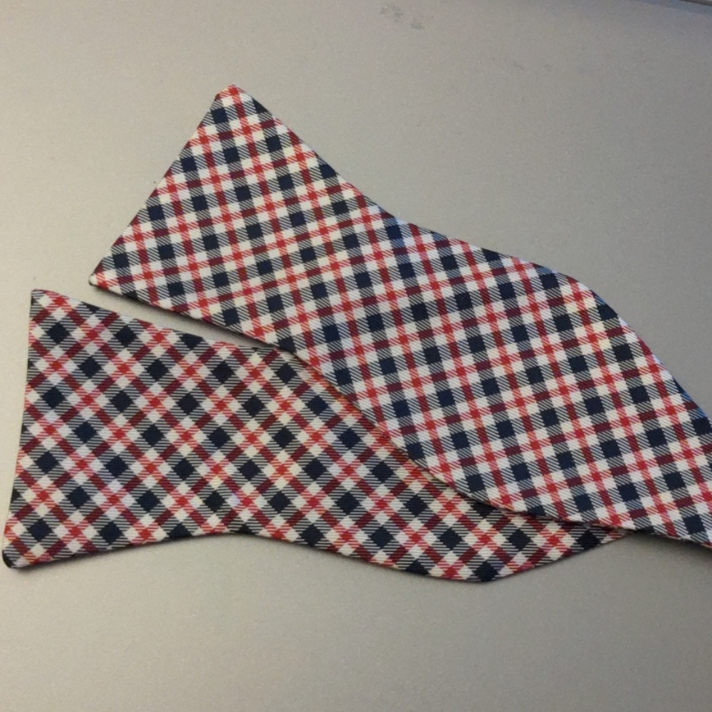 Tommy Hilfiger Bowtie NWOT